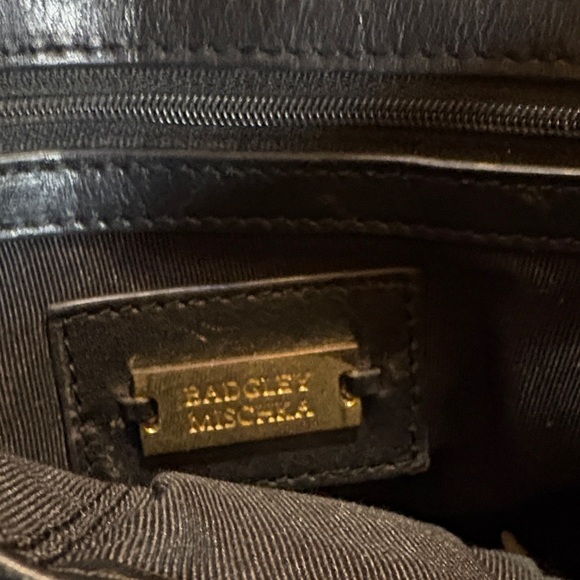 Badgley Mischka Black Leather Shoulder Bag - Picture 3 of 3